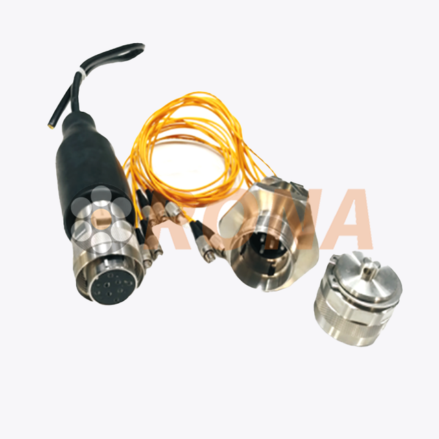Conectores h&iacute;bridos &oacute;ptico-el&eacute;ctricos de aguas profundas